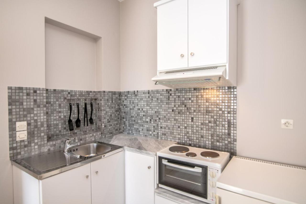 Porto Vidali Apartment อาจิออส ไอออนนิส ภายนอก รูปภาพ