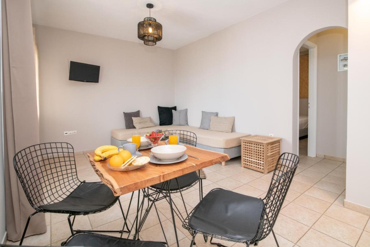 Porto Vidali Apartment อาจิออส ไอออนนิส ภายนอก รูปภาพ